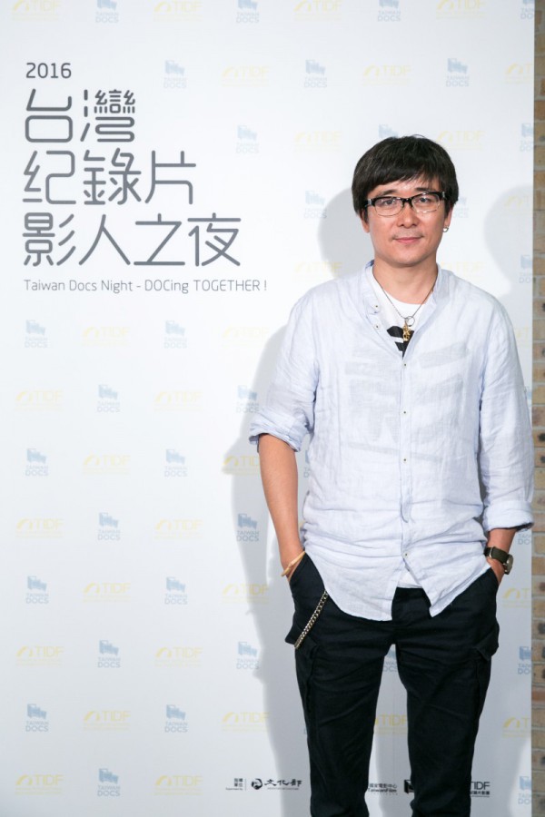 趙亮，《悲兮魔獸》導演 ZHAO Liang, director of Behemoth 