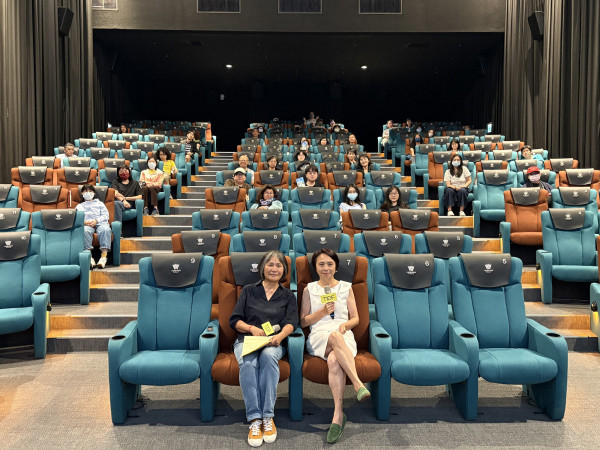 《平行世界》導演蕭美玲映後座談 @大魯閣新時代威秀影城