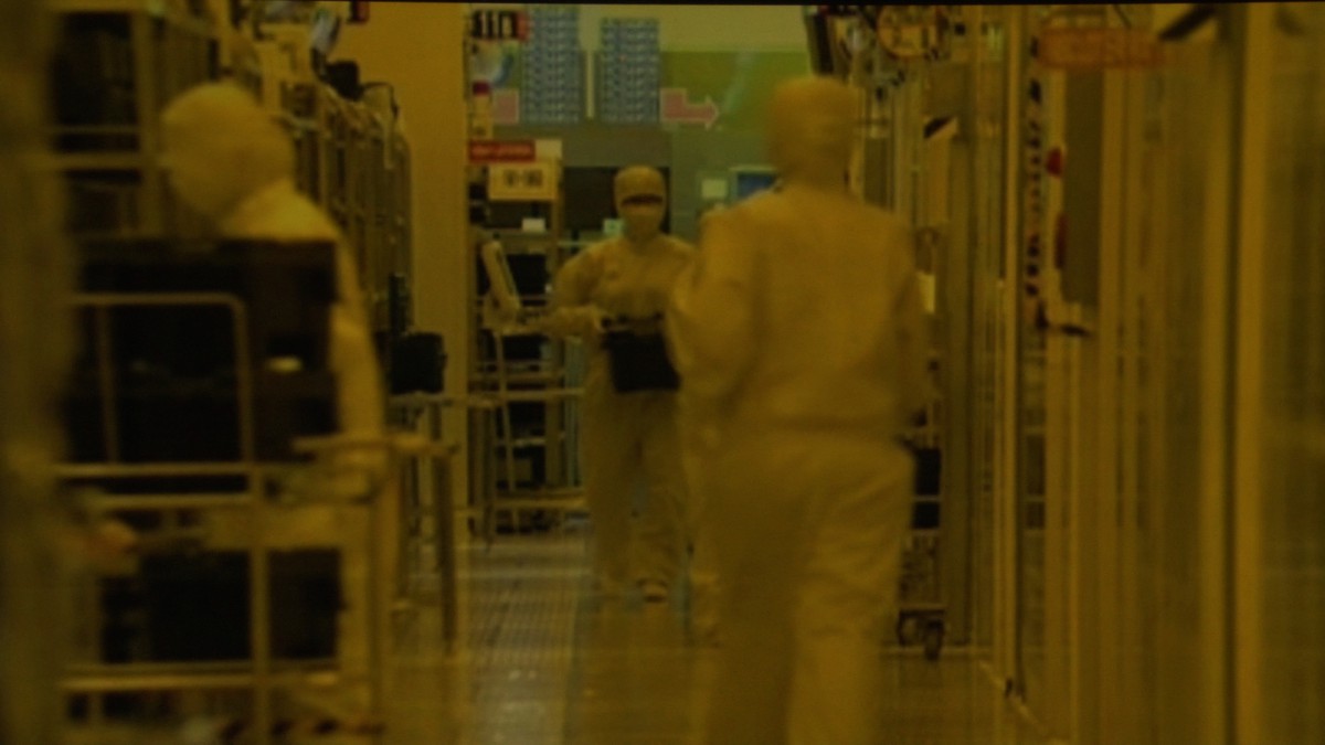 empire_still002_kao_bei_.jpg